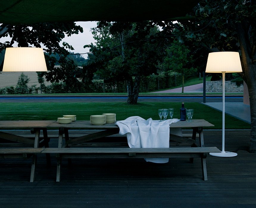 Buitenverlichting Vibia Plis