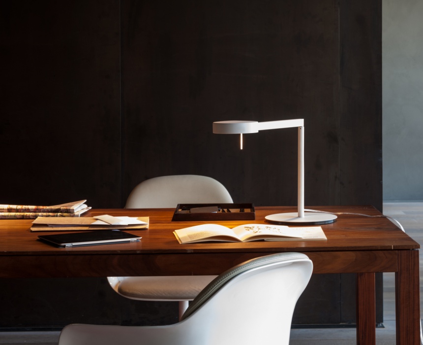 Tafellamp Vibia Swing 0521